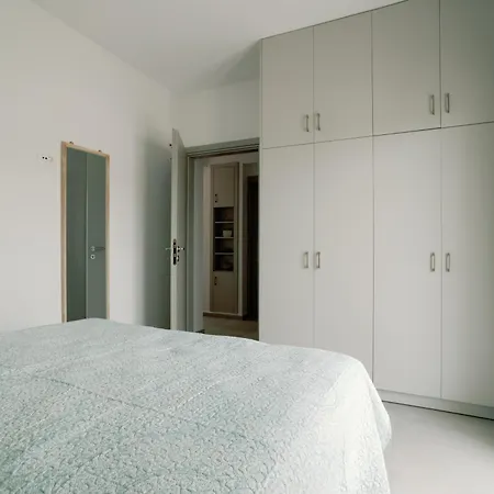 Apartment Loft - Luxe Living Ampavris