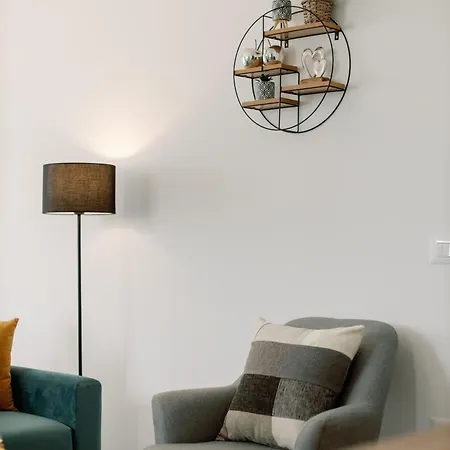 Loft - Luxe Living Apartment Ampavris