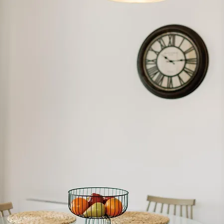 Loft - Luxe Living Apartment Ampavris