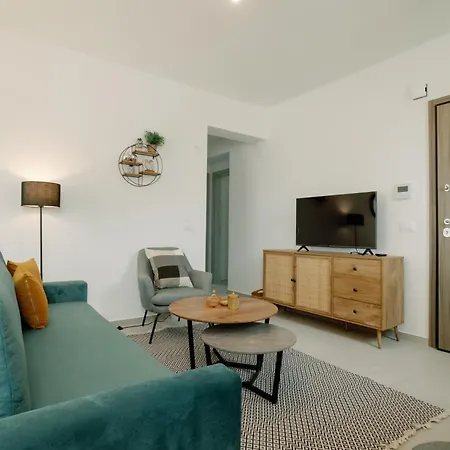 Loft - Luxe Living Ampavris